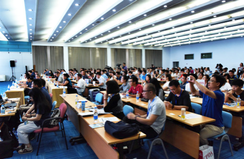 “大数据，用起来！”  第四届中国数据分析行业峰会圆满落幕