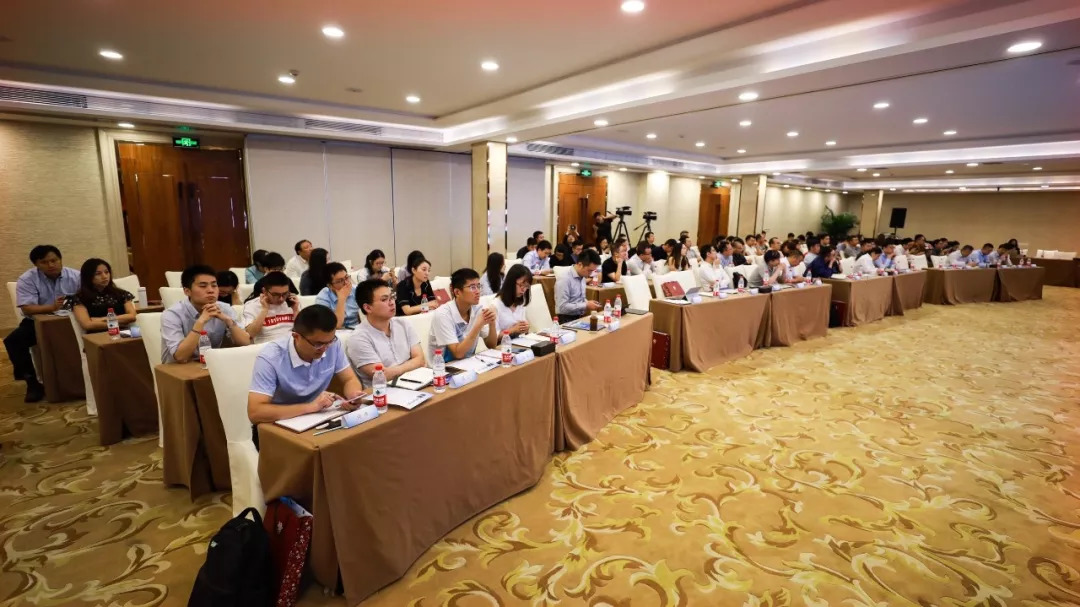 数字智能时代的新全域整合营销前沿论坛在杭州举行
